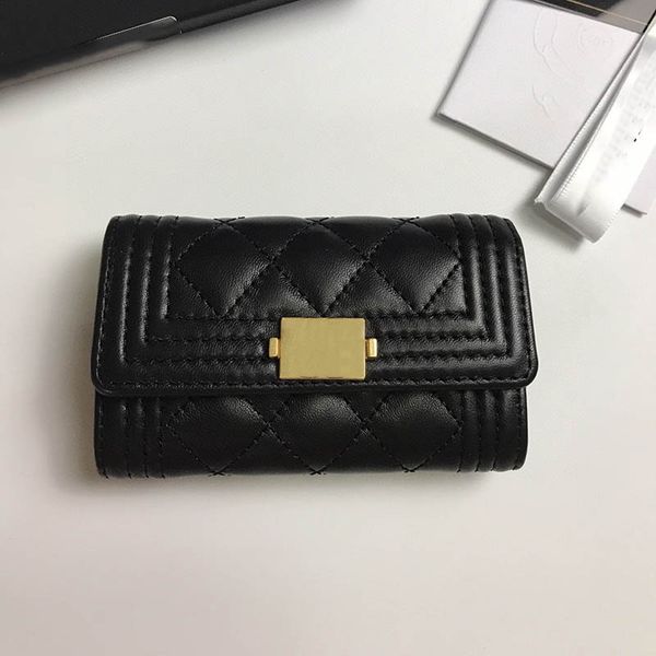 luxury boy women wallet vintage coin purse card holder classic flap double material caviar lambskin gold and silver badge hardware designer, Red;black
luxury boy women wallet vintage coin purse card holder classic flap double material caviar lambskin gold and silver badge hardware designer, Red;black
