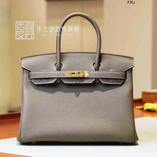 designer birkin bags womens handbags new 2023 leisure womens bag platinum togo leather elephant grey bk30cm gold buckle lychee pattern handb
designer birkin bags womens handbags new 2023 leisure womens bag platinum togo leather elephant grey bk30cm gold buckle lychee pattern handb