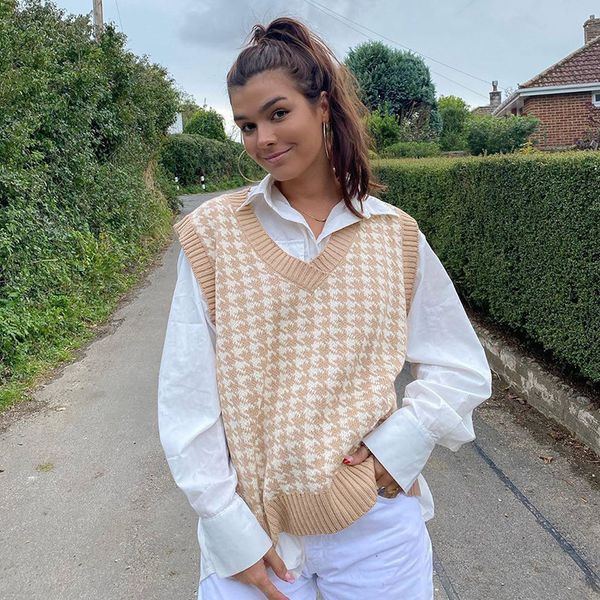women's vests allukasa houndstooth knit oversized sweater vest female england preppy style y2k jumpers v neck casual loose 90s knitwear, Black;white
women's vests allukasa houndstooth knit oversized sweater vest female england preppy style y2k jumpers v neck casual loose 90s knitwear, Black;white