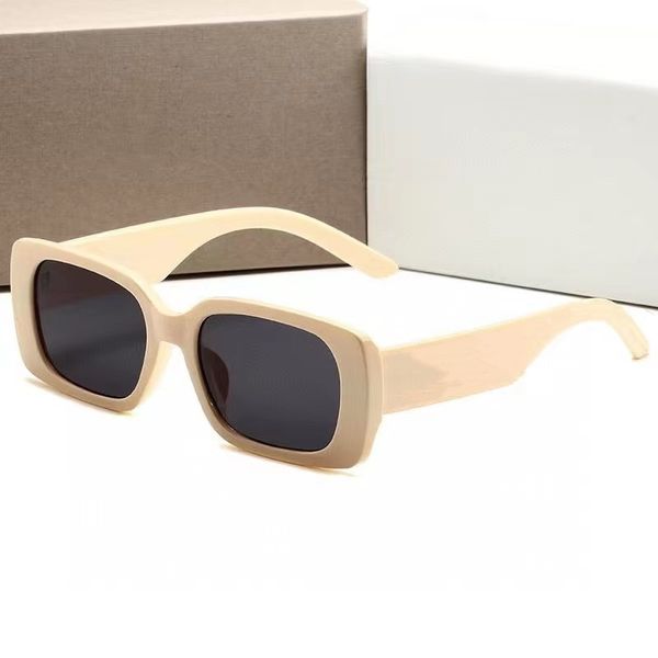 fashion classic sunglasses for men women black white small frame eyeglasses outdoor beach shades travelling ladies designer letter pattern c, White;black
fashion classic sunglasses for men women black white small frame eyeglasses outdoor beach shades travelling ladies designer letter pattern c, White;black