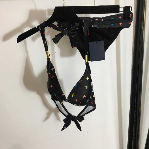 23ss bathing suit womens swimwear designer bikini new bikini set color logo printing hanging neck lace-up underwear briefs split swimsuit wo, White;black
23ss bathing suit womens swimwear designer bikini new bikini set color logo printing hanging neck lace-up underwear briefs split swimsuit wo, White;black