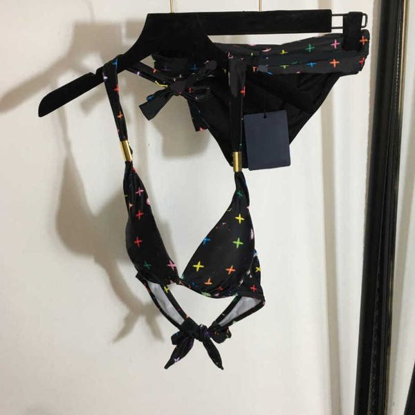 23ss bathing suit womens swimwear designer bikini new bikini set color logo printing hanging neck lace-up underwear briefs split swimsuit wo, White;black
23ss bathing suit womens swimwear designer bikini new bikini set color logo printing hanging neck lace-up underwear briefs split swimsuit wo, White;black