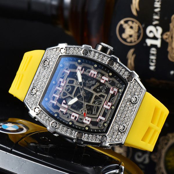 luxury 3 pins new men's diamond quartz watch hollow glass back stainless steel case watch black rubber 01 0, Slivery;brown
luxury 3 pins new men's diamond quartz watch hollow glass back stainless steel case watch black rubber 01 0, Slivery;brown
