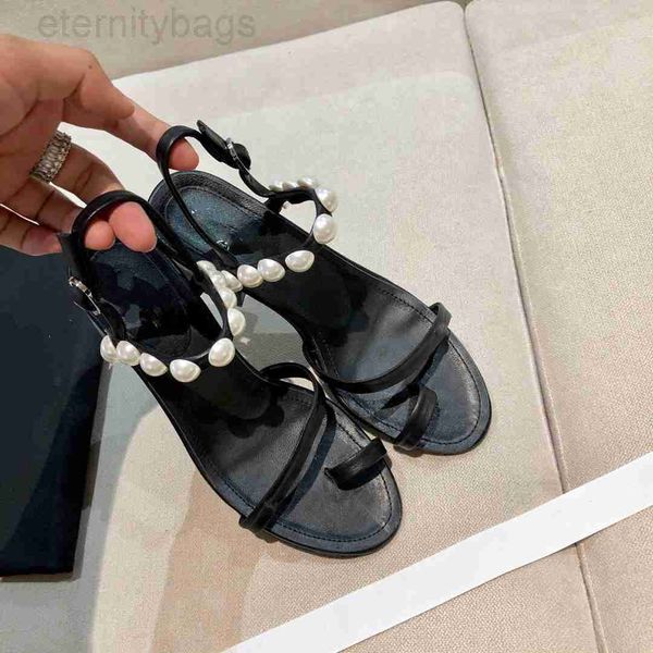 heel fashion-thumb thick flip flops new summer flip-flops with pearl sandals female black and white apricot tricolor temperament shoes
heel fashion-thumb thick flip flops new summer flip-flops with pearl sandals female black and white apricot tricolor temperament shoes