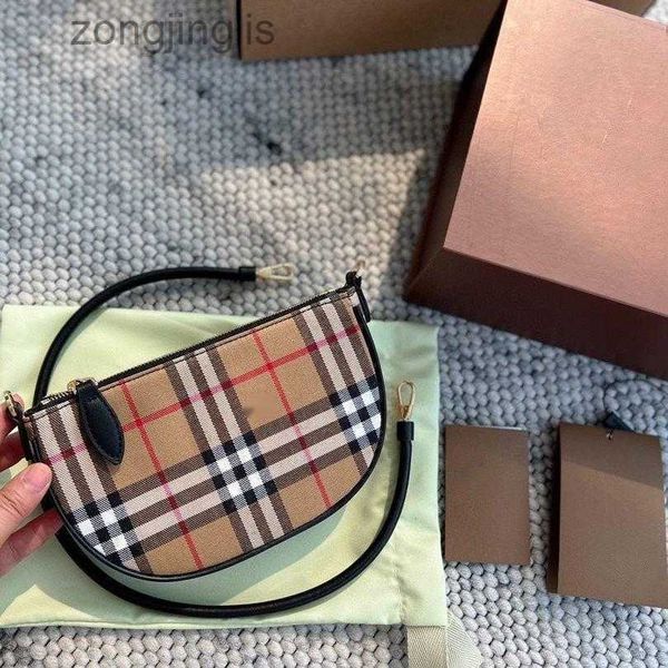 canvas sync burbreryes hands outlet underarm new tote 2023 bags counter designer plaid versatile womens bag 2h57
canvas sync burbreryes hands outlet underarm new tote 2023 bags counter designer plaid versatile womens bag 2h57