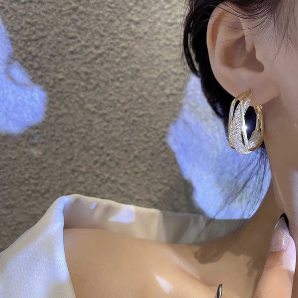 charm korean fashion geometric round hoop earrings for women twist metal circle rhinestone accessories wholesale retro party jewelry aa23032, Golden
charm korean fashion geometric round hoop earrings for women twist metal circle rhinestone accessories wholesale retro party jewelry aa23032, Golden