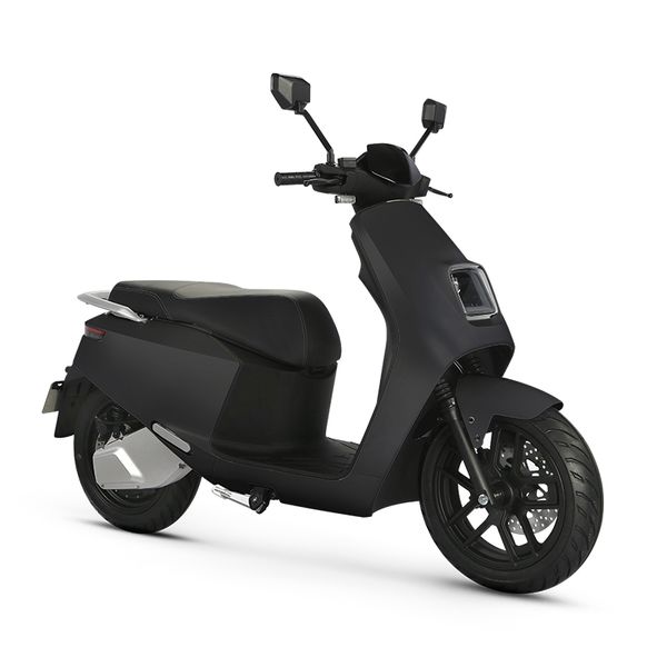 200cc 3000w electric scooter eec ce l3e 60km/h ckd high speed electric motorcycle for sharing
200cc 3000w electric scooter eec ce l3e 60km/h ckd high speed electric motorcycle for sharing