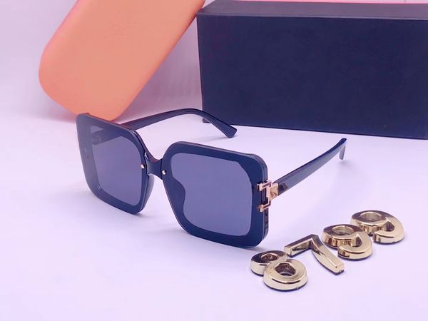 wholesale 2023 fashion design rimless sunglasses for men women summer beach sun glasses driving goggle sunglass woman model oversized 8799, White;black
wholesale 2023 fashion design rimless sunglasses for men women summer beach sun glasses driving goggle sunglass woman model oversized 8799, White;black