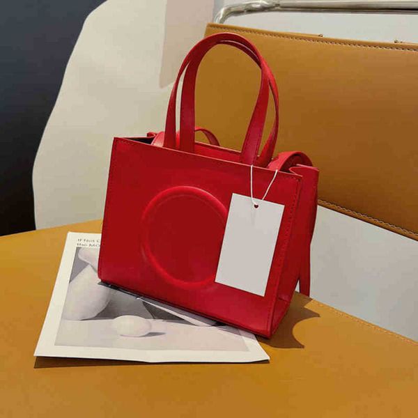 shoulder bags evening bags emboss letter tote bags for women pu leather handbags for women candy colors purses for women 220906
shoulder bags evening bags emboss letter tote bags for women pu leather handbags for women candy colors purses for women 220906