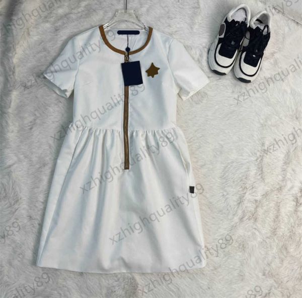 womens dresses color contrast bag edge half zip open round neck short sleeves dress classic logo embroidery casual version joker maxiskit su, Black;gray
womens dresses color contrast bag edge half zip open round neck short sleeves dress classic logo embroidery casual version joker maxiskit su, Black;gray