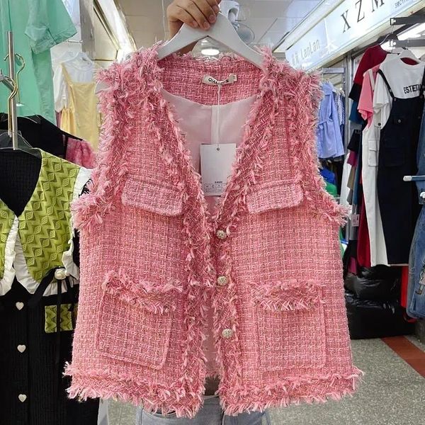 women's vests fragrant v-neck single breasted tweed bright silk tassel vest coat women autumn ladies wool waistcoat 230328, Black;white
women's vests fragrant v-neck single breasted tweed bright silk tassel vest coat women autumn ladies wool waistcoat 230328, Black;white