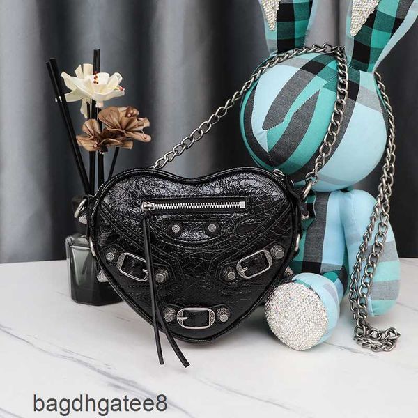 le cagole mini love sweet heart locomotive bag chain 2023 cool designer shaped bags lecagole women's leather rivet 0p1y
le cagole mini love sweet heart locomotive bag chain 2023 cool designer shaped bags lecagole women's leather rivet 0p1y