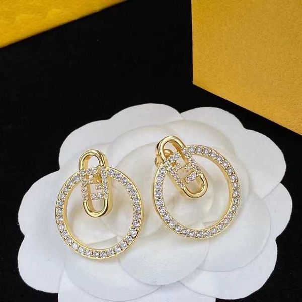 round f-letter diamond inlaid small design earstuds silver needle high sense and earrings for women, Golden
round f-letter diamond inlaid small design earstuds silver needle high sense and earrings for women, Golden