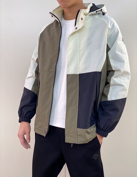 men outdoor jacket 2023 spring autumn new waterproof hooded coat fashion patchwork windbreaker jackets male, Black;brown
men outdoor jacket 2023 spring autumn new waterproof hooded coat fashion patchwork windbreaker jackets male, Black;brown