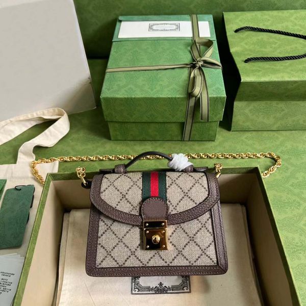 10a classic rhombic pattern, exquisite and soft leather bag, real leather bag made of pvc material with box.
10a classic rhombic pattern, exquisite and soft leather bag, real leather bag made of pvc material with box.
