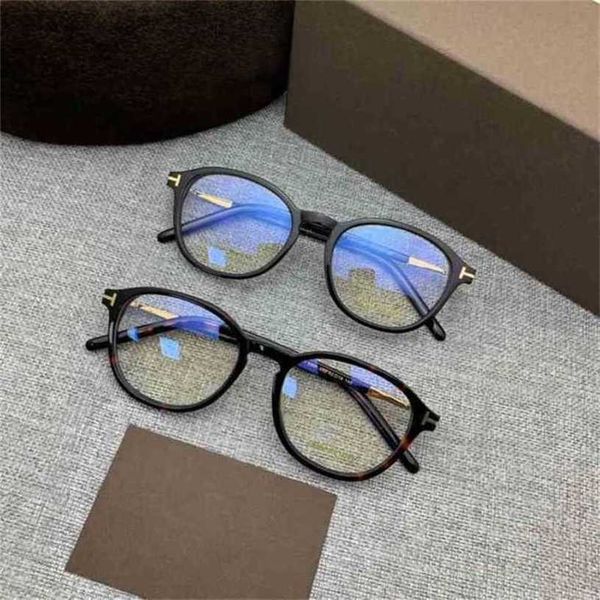 luxury designer sunglasses 20% off fashion version can be equipped with myopia anti blue light simple spectacle frame, White;black
luxury designer sunglasses 20% off fashion version can be equipped with myopia anti blue light simple spectacle frame, White;black
