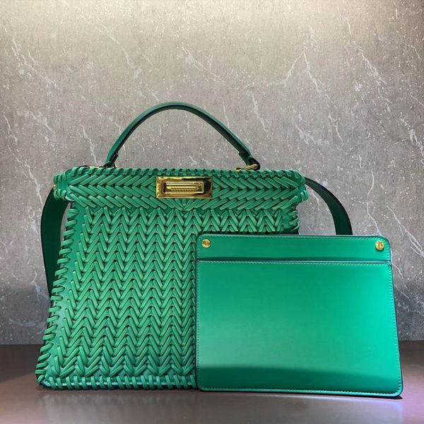 handbags shoulder bag fashion large capacity tote bags handmade leather weaving crossbody purse hardware twist buckle removable interior poc 
handbags shoulder bag fashion large capacity tote bags handmade leather weaving crossbody purse hardware twist buckle removable interior poc