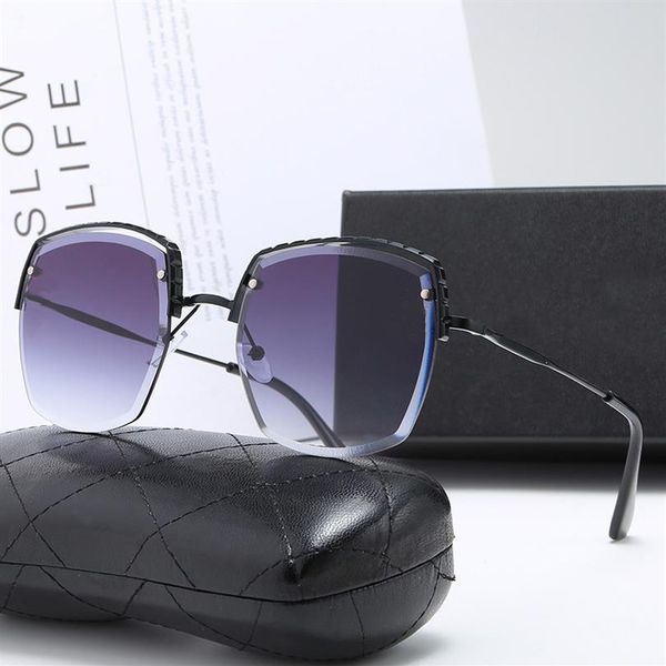 fashion trend retro shiny frame designer sunglasses mens womens glasses sun visor glasses brand riding sunglasses good quality 6 c2243, White;black
fashion trend retro shiny frame designer sunglasses mens womens glasses sun visor glasses brand riding sunglasses good quality 6 c2243, White;black