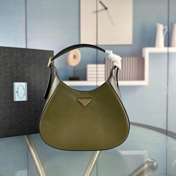 designer hobo bags 4 colours flat axillary bag crossbody tote bag shoulder bags women handbags genuine leather triangular sequin lady luxury
designer hobo bags 4 colours flat axillary bag crossbody tote bag shoulder bags women handbags genuine leather triangular sequin lady luxury