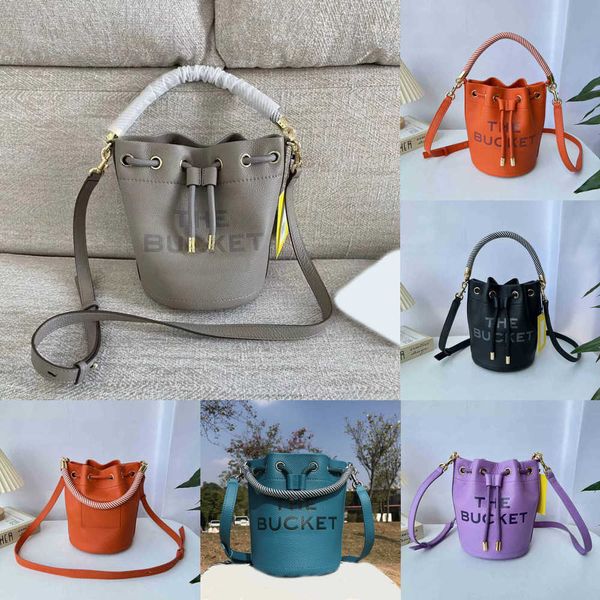 designer bag marc bucket crossbody bags womens genuine leather shoulder handbag women fashion all-match classic purses 19 23cm 221125
designer bag marc bucket crossbody bags womens genuine leather shoulder handbag women fashion all-match classic purses 19 23cm 221125