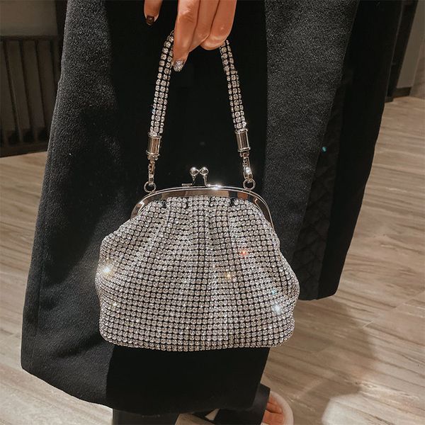 evening bags jiomay luxury designer handbags for women 2023 shiny clutch ladies clip chain wedding handbag shell 230328
evening bags jiomay luxury designer handbags for women 2023 shiny clutch ladies clip chain wedding handbag shell 230328