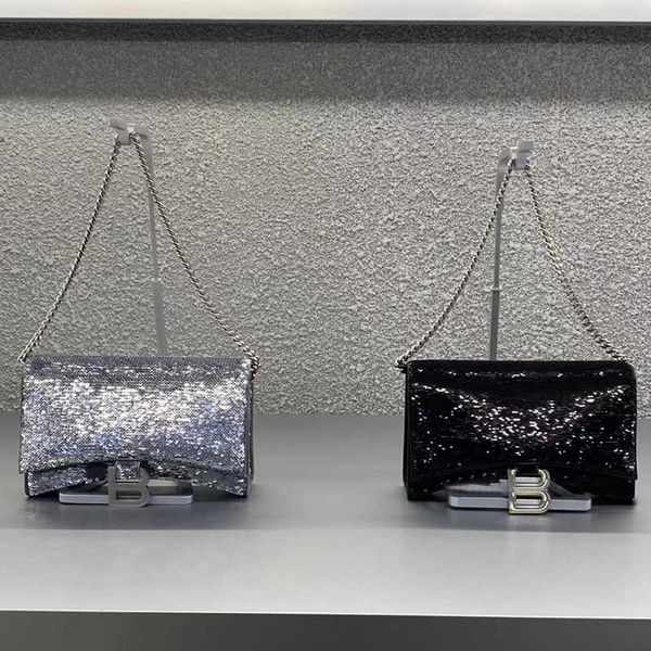 ins network red same versatile millennium spicy girls beaded sequins chain hourglass bag 2023 spring/summer new women's
ins network red same versatile millennium spicy girls beaded sequins chain hourglass bag 2023 spring/summer new women's