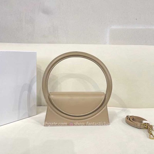 women bag new french niche design senior texture single shoulder crossbody circle handbag leather bag
women bag new french niche design senior texture single shoulder crossbody circle handbag leather bag