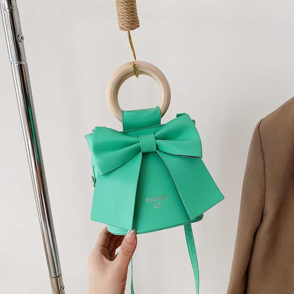 nxy popular handbags for women new simple messenger bags fashion shoulder bags bow solid color bucket bags pu leather bags 230308
nxy popular handbags for women new simple messenger bags fashion shoulder bags bow solid color bucket bags pu leather bags 230308