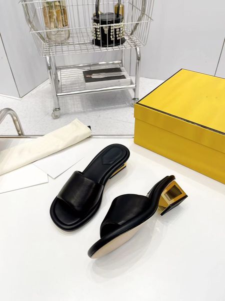 23ss fashion slippers baguette womens luxurys platform fendyity slides heel sandal women shoes vr2z
23ss fashion slippers baguette womens luxurys platform fendyity slides heel sandal women shoes vr2z