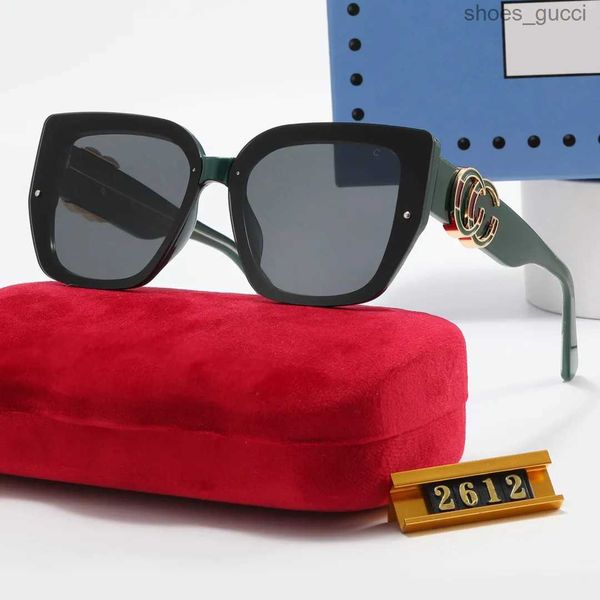 fashion designer sunglasses luxury letter womens mens goggle senior eyewear for women eyeglasses frame vintage metal sun glasses, White;black
fashion designer sunglasses luxury letter womens mens goggle senior eyewear for women eyeglasses frame vintage metal sun glasses, White;black