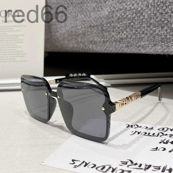 designer luxury polarized sunglasses womens mens goggle senior for women eyeglasses frame vintage metal sun glasses with box 23ss wapy, White;black
designer luxury polarized sunglasses womens mens goggle senior for women eyeglasses frame vintage metal sun glasses with box 23ss wapy, White;black
