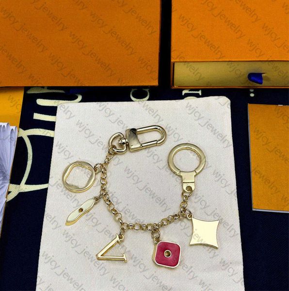 keychains lanyards designer bags car key chain decoration gift flowers design for man woman 11 option nice quality fashion trend 2023ess, Silver
keychains lanyards designer bags car key chain decoration gift flowers design for man woman 11 option nice quality fashion trend 2023ess, Silver