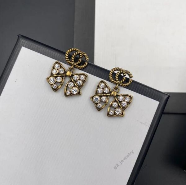 2023 new charm butterfly earrings for women's fashion with metal earrings with box, Golden
2023 new charm butterfly earrings for women's fashion with metal earrings with box, Golden