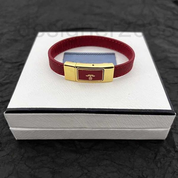 other bracelets designer new logo inverted triangle men's and women's couple fashion personality geometric 24xc, Golden;silver
other bracelets designer new logo inverted triangle men's and women's couple fashion personality geometric 24xc, Golden;silver