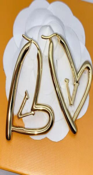designer jewelry luxury earring classic love hoop earrings fashion style studs gold plated stud brand earrings for wo3203781, Golden;silver
designer jewelry luxury earring classic love hoop earrings fashion style studs gold plated stud brand earrings for wo3203781, Golden;silver