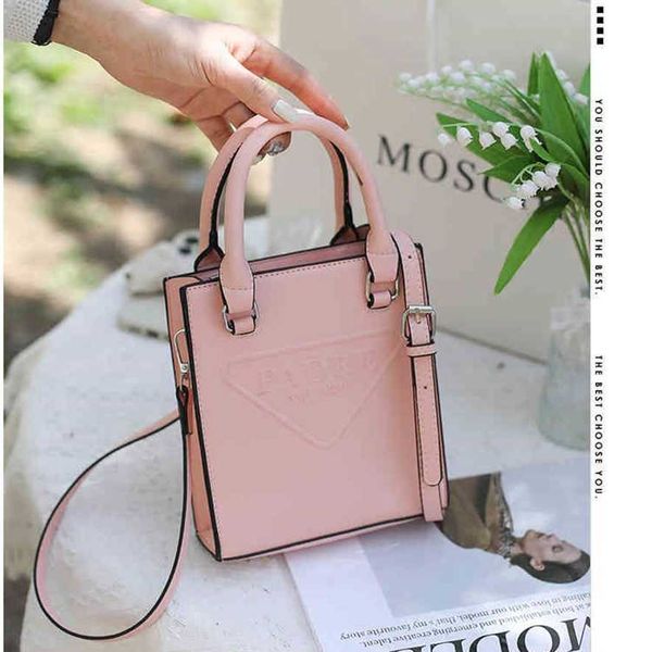 2023 designer bag women's bag 2023 summer new fashion versatile embossed single shoulder messenger handbag women
2023 designer bag women's bag 2023 summer new fashion versatile embossed single shoulder messenger handbag women
