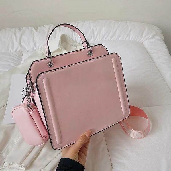 famous euro-american designer tote bag shoulder large crossbody for men women cool practicalcasual square shopping wallets capacity plain
famous euro-american designer tote bag shoulder large crossbody for men women cool practicalcasual square shopping wallets capacity plain