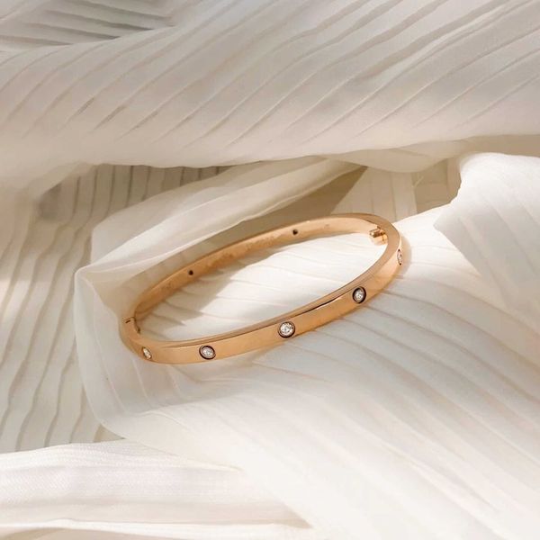 designer bracelet love bangle jewelry bracelet female 18k rose gold color titanium steel red light luxury exquisite ins small non-fading gir, Black
designer bracelet love bangle jewelry bracelet female 18k rose gold color titanium steel red light luxury exquisite ins small non-fading gir, Black