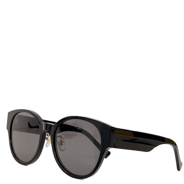 womens sunglasses for women men sun glasses mens fashion style protects eyes uv400 lens with random box and case 1304sk, White;black
womens sunglasses for women men sun glasses mens fashion style protects eyes uv400 lens with random box and case 1304sk, White;black
