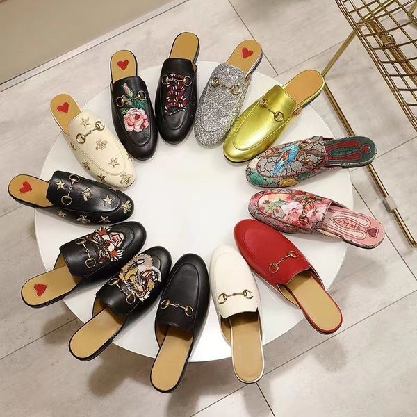 summer women beach slippers classic designer flat baotou casual shoes 100% real leather lady slides suede men shoes cowhide metal sandals la, Black
summer women beach slippers classic designer flat baotou casual shoes 100% real leather lady slides suede men shoes cowhide metal sandals la, Black