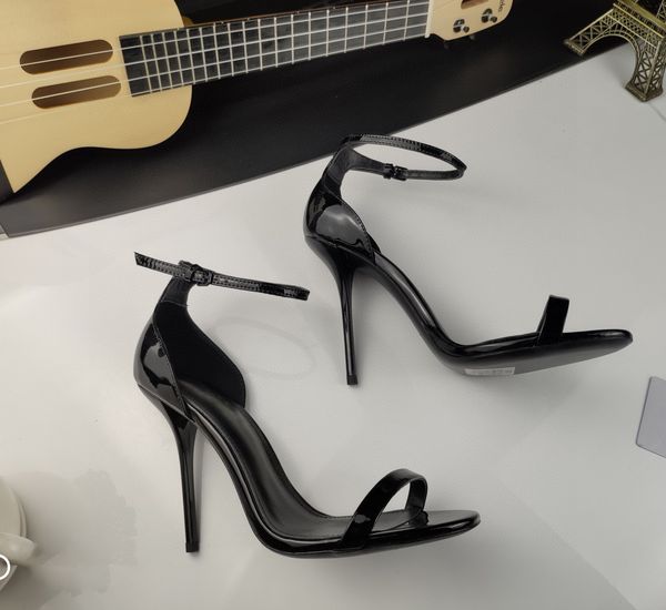 2023 sandals for women designer slides high heels shoes black designer sandals womens heels luxury fashion significantly high classic sandal
2023 sandals for women designer slides high heels shoes black designer sandals womens heels luxury fashion significantly high classic sandal