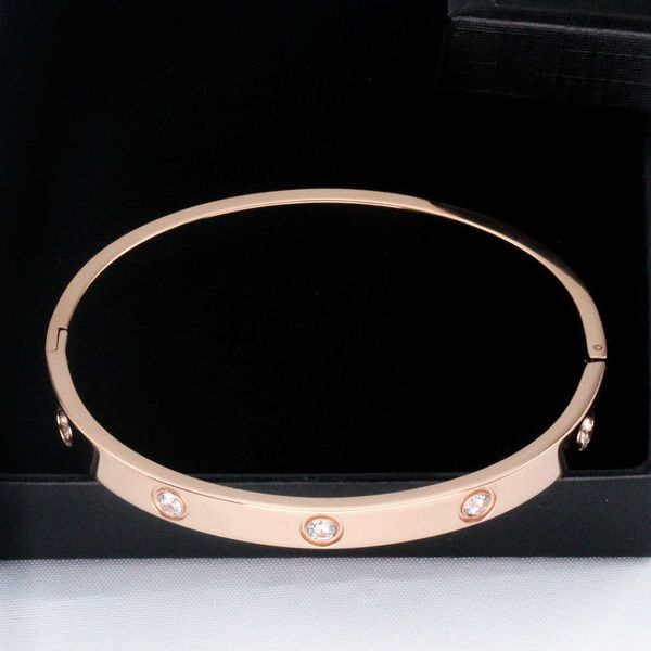 luxurydesigner bracelet love bangle jewelry new oval creative diamond studded snap bracelet, Black
luxurydesigner bracelet love bangle jewelry new oval creative diamond studded snap bracelet, Black