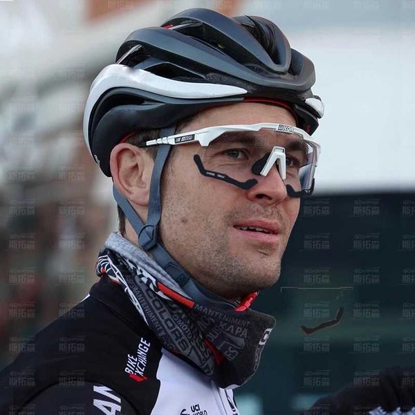 outdoor sports glassesscicon riding glasses professional sports outdoor day night bike mountain road color change wind sand proof, White;black
outdoor sports glassesscicon riding glasses professional sports outdoor day night bike mountain road color change wind sand proof, White;black