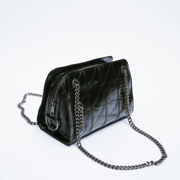 evening bags designer womens shoulder thick chain quilted crossbody female solid color handbag quality soft pu leather women 230329
evening bags designer womens shoulder thick chain quilted crossbody female solid color handbag quality soft pu leather women 230329