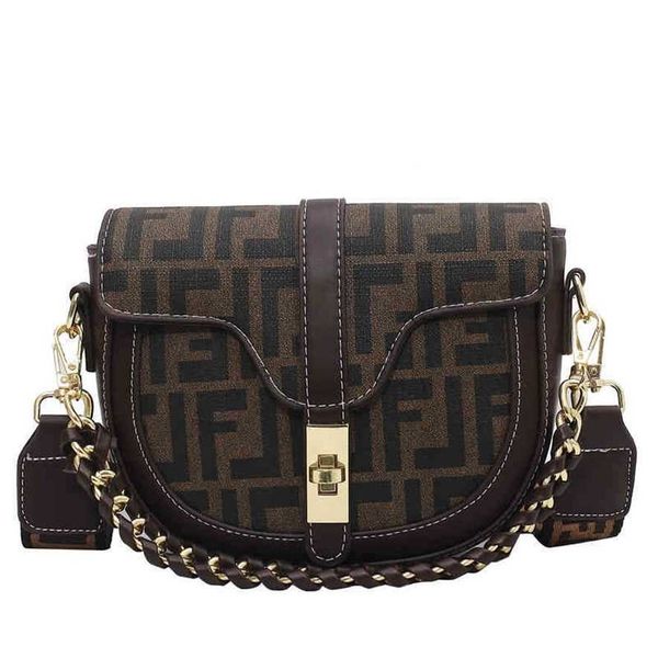 2023 designer bag single shoulder diagonal straddle portable mobile phone zipper summer bag
2023 designer bag single shoulder diagonal straddle portable mobile phone zipper summer bag