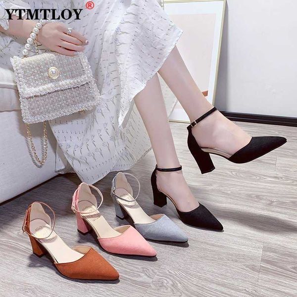 sandals grey pointed sewing hollowed buckle strap square high heel sandals non-slip rome shoes luxury designer casual work shoes 230322, Black
sandals grey pointed sewing hollowed buckle strap square high heel sandals non-slip rome shoes luxury designer casual work shoes 230322, Black