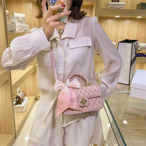 2023 designer bag handbag one shoulder soft leather summer embossed pink small square portable female
2023 designer bag handbag one shoulder soft leather summer embossed pink small square portable female