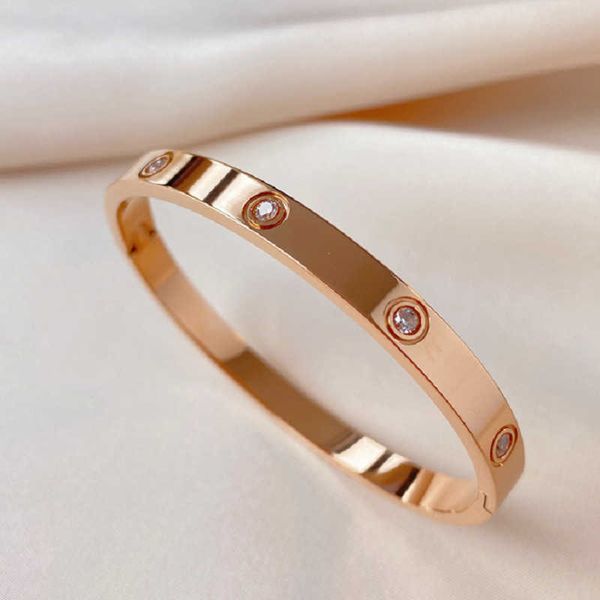 designer bracelet love bangle jewelry japan and south korea new fashion titanium steel inlaid with stainless anti fading simple versatile ro, Black
designer bracelet love bangle jewelry japan and south korea new fashion titanium steel inlaid with stainless anti fading simple versatile ro, Black