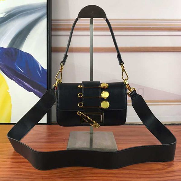 ff bag fend bags pin baguette mini purse genuine leather shoulder handbag high-quality hardware buckle detachable wide shoulder strap handle
ff bag fend bags pin baguette mini purse genuine leather shoulder handbag high-quality hardware buckle detachable wide shoulder strap handle