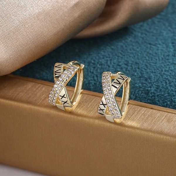 charm fashion ins style earrings metal geometric feminine simple plated drop glaze set diamond 9h, Golden
charm fashion ins style earrings metal geometric feminine simple plated drop glaze set diamond 9h, Golden
